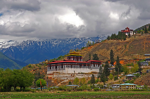 不丹地貌，照片來自Flickr用戶Jmhullot，依據創用CC授權使用