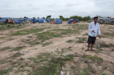 Evicted residents of Phnom Penh live in 'refugee' like camp