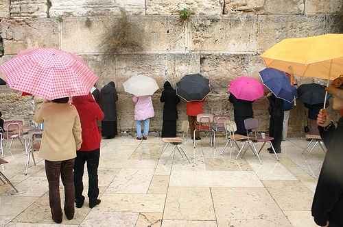 Rain at the Western Wall (credited to Flash 90 at the Green Prophet)