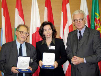 Estemirova e Kovalev ricevono la Medaglia Robert Schuman