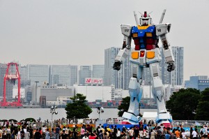 'Gundam Takes Tokyo' by flickr user Ame Otoko