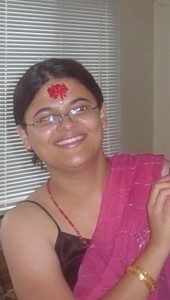 Bhumika, tras recibir tika y jamara