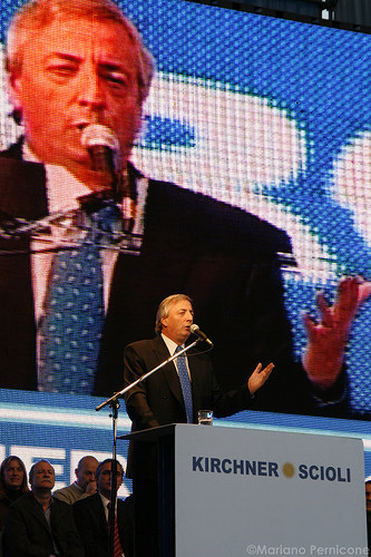 Photo of ex-President Nestor Kirchner by Mariano Pernicone and used under a Creative Commons license.