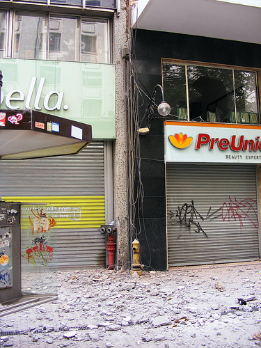 Santiago na de aardbeving, foto van pviojo CC-By