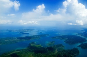 Le Isole Andaman viste dall'alto, di Venkatesh K su Flickr