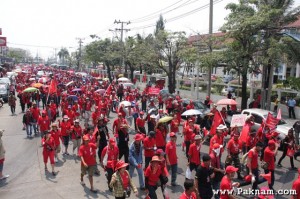 Red Shirts marching