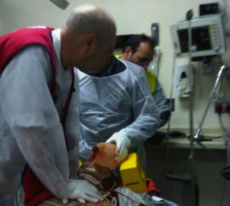@BahrainRights Disturbing photo of an injured person in Salmanya hospital “@maryamalkhawaja: http://yfrog.com/h0kkwdmj” #Bahrain (Click for full image)