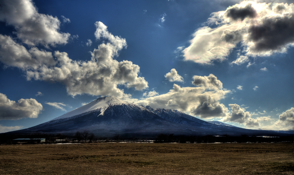 Monte Iwate, Giappone. Immagine di Jasohill, ripresa da Flickr con licenza Creative Commons (BY-NC-SA 2.0)