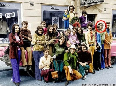 Several bloggers such as Azarkhan published Osama's photo (above) with his family in Sweden in 1971, showing a different, younger Osama (circled in red).