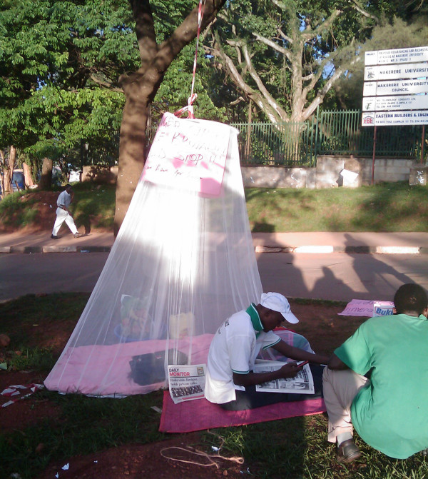 Makerere area councillor Mr Bernard Luyiga went on hunger strike to protest police brutality. he camped outside Makerere University. Photo courtesy of Twitter user @pjkanywa. 