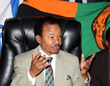 Le Dr Frederick Chiluba, ancien président zambien, après avoir été acquitté des six chefs d'inculpation l'accusant d'avoir détourné 500000 dollars américains. Photo par Harrison Tuku, copyright Demotix (16/08/09).