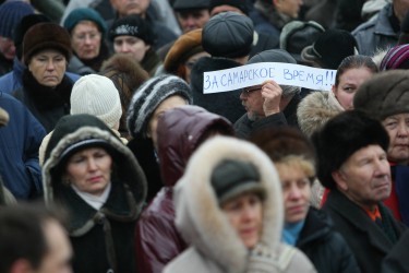 "For the Sahara Time!" Russian regions protest against changing the timezone. Photo by Misha Denisov, copyright Demotix (11/12/2010).