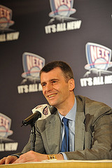 El líder del partido Pravoe Delo ruso, Mijail Prokhorov, también es propietario del equipo de baloncesto New Jersey Nets. Imagen del usuario de Flickr NBANets (CC BY-NC-ND 2.0).