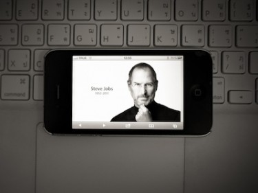 RIP Steve Jobs. Image by Flickr user noppyfoto1 (CC BY 2.0).