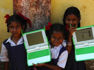 'One Laptop Per Child' project. Image by Flickr user venkylinux (CC BY-NC-SA 2.0).