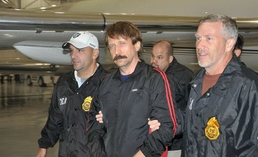 Viktor Bout extradited to the United States aboard a Drug Enforcement Administration plane on Nov. 16, 2010. Photo by Drug Enforcement Administration (in the public domain).