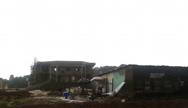 Construction at Cocody University, Abidjan, October 2011. Photo by author.