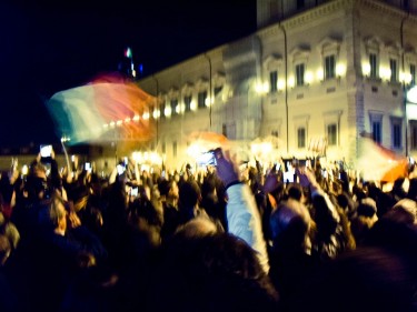 Festa davanti a Montecitorio