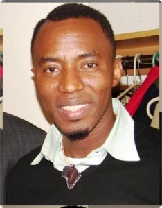 Omoyele Sowore, editor do Sahara Reporters. Crédito da foto: chatafrikarticles.