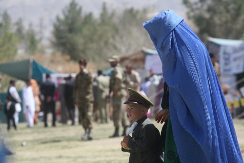 Il tradizionale Hijab In Balochistan. Foto di  Shahazad Khan. Copyright Demotix (24/03/2011)