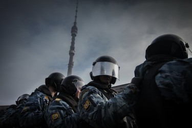 Riot police at the Funeral of the Truthful Television rally at Ostankino, Moscow. Photo by EVGENY FRANK, copyright © Demotix (18/03/12).