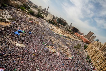A panoramic view of Cairo's Tahrir Square showing tens of thousands of protesting against the candidacy of Omar Suleiman, April 13, 2012. Image by Flickr user Mosa'ab Elshamy (CC BY-NC-SA 2.0).