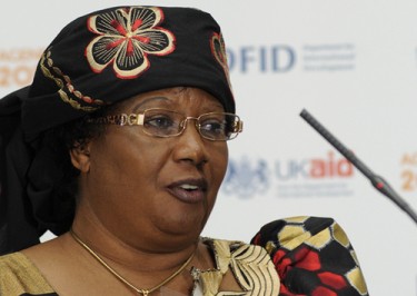 Joyce Banda speaking at the DFID conference in 2010. Photo shared on Flickr by DFID under Creative Commons (CC BY-NC-ND 2.0).