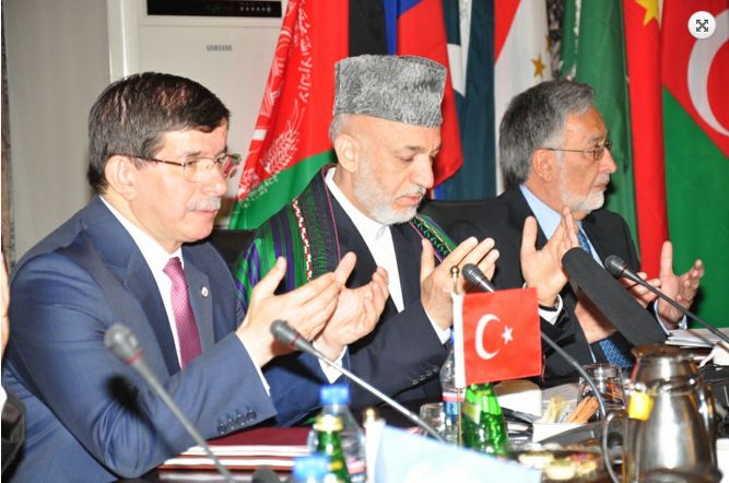El presidente de Afganistán, Hamid Karzai, presidió la 'Conferencia Ministerial Corazón de Asia' en Kabul. Imagen del Ministerio de Asuntos Externos de Afganistán, usada con autorización.