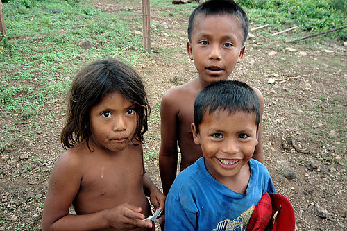 Children in Ometepe, Some rights reserved by Zach Klein