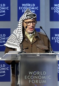 Yasser Arafat al World Economic Forum a Davos, Gennaio 2001. Foto di Remy Steinegger (CC BY-SA 2.0)