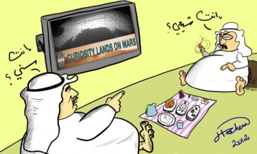 Ilustración sobre las divisiones en el mundo árabe de Hashimoto, un caricaturista asentado en Kuwait: Dos árabes discuten: Uno dice, "eres chií" a lo que el otro responde, "Y tú suní" mientras que en la televisión se lee, "El Curiosity ha aterrizado en Marte".
