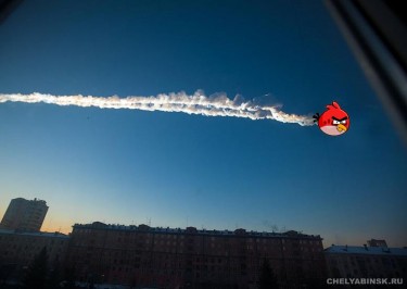 The Chelyabinsk meteorite compared to the popular game Angry Birds. An anonymous image widely circulated online.