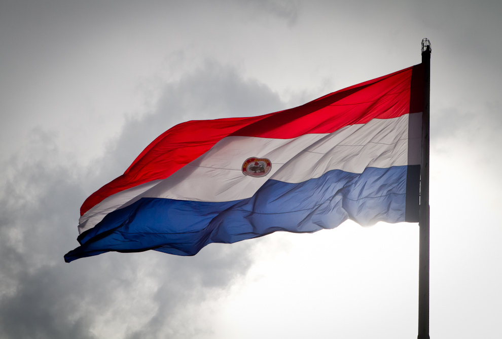 The Paraguayan flag. Photo by Tetsu Espósito