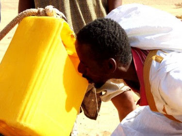 Lack of drinking water is causing widespread protests in Mauritania. Photograph from Dedda Ould Sheikh Ebrahim blog 