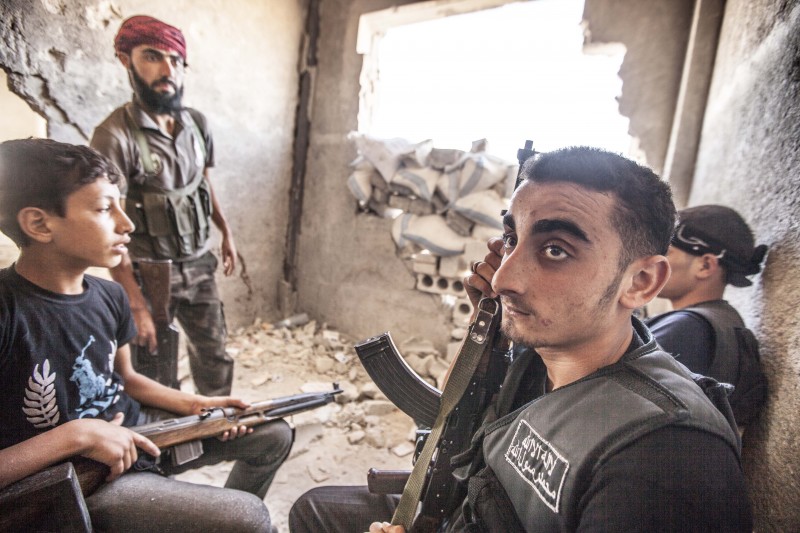 "Os revolucionários de Manbij" - Aleppo. Foto por dona bozzi. Copyright Demotix, 23 de julho de 2013. 