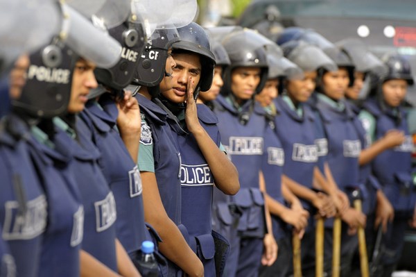 Bangladesh Police force. Image by A. M. Ahad. Copyright Demotix. (13/6/2011)