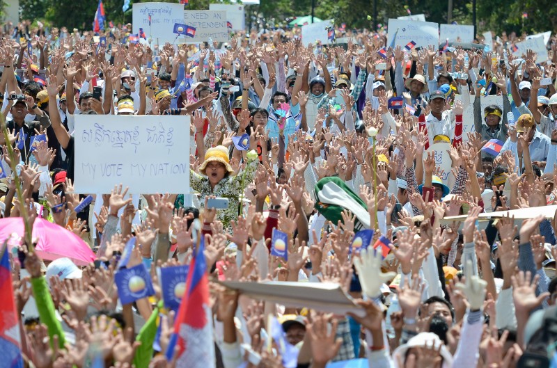 Thousands joined a protest against voting irregularities in Cambodia. Photo by Kimlong Meng, Copyright @Demotix (9/7/2013