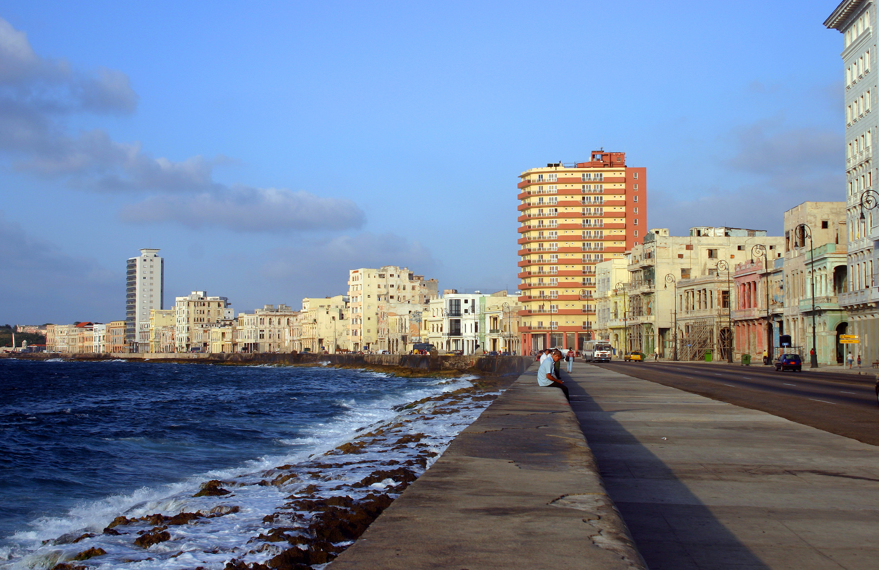 The Malecón, Havana, Cuba. Image by Flickr user Patxi64 (CC BY-NC-ND 3.0).