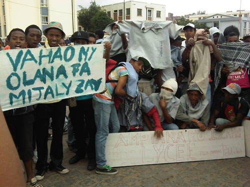 “Sort out this problem because we are suffering”. Students on strike in Madagascar, by Jentilisa (used with permission)