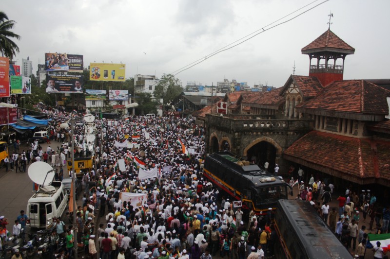 Manifestación a favor de la ley Janlokpal en Bandra, Bombay, India. Derechos de autor Chirag Sutar (24/5/2012)