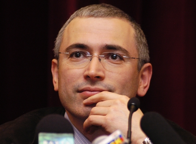 Michail Chodorkovskij, 1. dubna 2001, tiskové centrum Michaila Chodorkovského a Platona Lebeděva, CC 3.0.