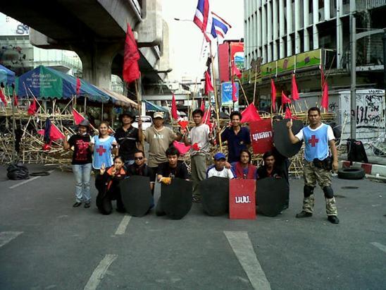 Red Shirt protest barricade. Photo from @potapotypoter