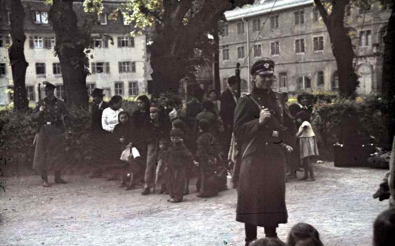 Sinti and Roma people about to be deported by the Nazis, taken in the German town of Asperg, May 22, 1940; photograph courtesy of German Federal Archives, used under Creative Commons 3.0 license. 