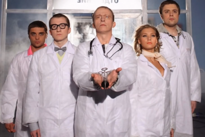 Okhlobystin (center) and the cast of "Interns," the hospital comedy television show that's made Okhlobystin a household name in Russia. Screenshot from YouTube.