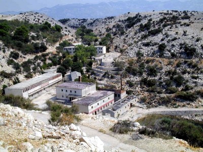 Prison area of Goli Otok. Photo by Wikipedia (CC BY-SA).