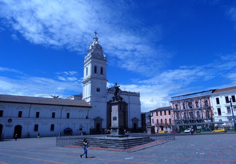 Square and Church of Santo Domingo, Quito, Ecuador.