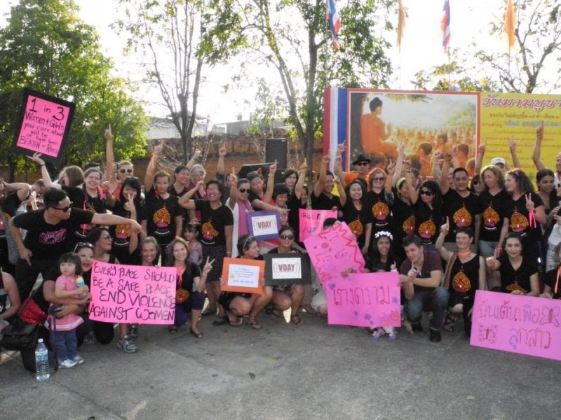 Another 'One Billion Rising' photo in Chiang Mai, Thailand. Image from Facebook page of Lisa Kerry