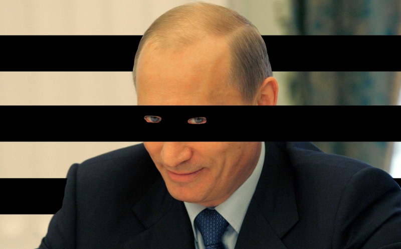 The Kremlin's ballot scheme in Crimea that probably never happened. Images mixed by author.