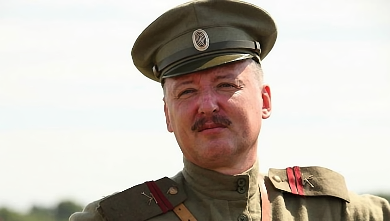 Leader of Slavyanks separatists, Igor Strelkov is a historical reenactor, and, allegedly, works for Russia's military intelligence.