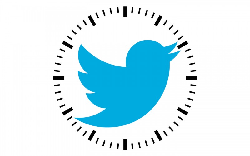 Time may be up for Twitter's independence in Russia? Images mixed by author.